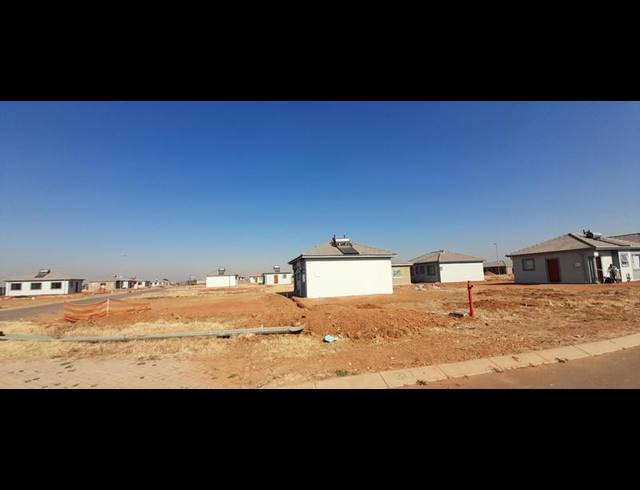 3 BEDROOM HOUSE FOR SALE IN SALFIN